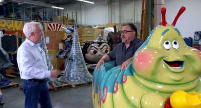 And Heimlich, yeah, exactly.
Can we walk around a little bit? - Adventure Thru the Walt Disney Archives