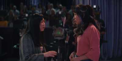 And… and win or lose,
we'll… we'll… we'll do it together. - Quiz Lady