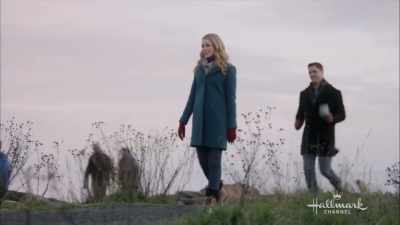 - And hello, Counselor.
- Hello, Counselor. - Walking the Dog