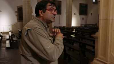 AND HERE HE JUST
DESTROYED THE TOMBS. - Lost Relics of the Knights Templar