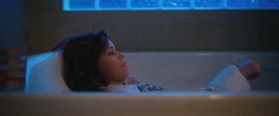And here I am. This tub. - The Beanie Bubble