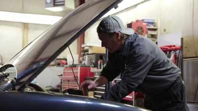 And he's going to get this
Saturn to run just as poorly - The Disappearance of Maura Murray