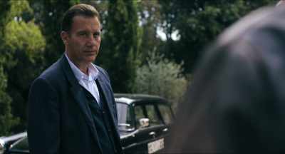 And he's wounded, which
shouldn't make him too hard - Monsieur Spade