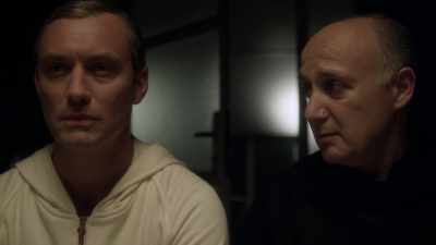 And how did the Vatican Secretary
of State react? - The Young Pope