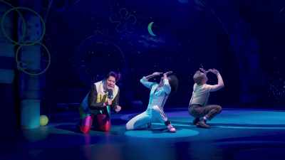And as hysteria spreads
through our streets, - The SpongeBob Musical: Live on Stage!