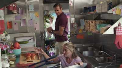 And I can make us
mini sliders and a salad. Sound? - Cooking Up Love