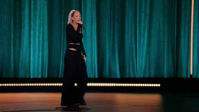 And I can only describe it
as like a gray beige. - Iliza Shlesinger: Hot Forever