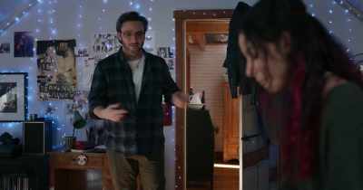 And I didn't want to
interrupt. (chuckles) - The Republic of Sarah