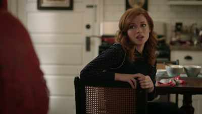 - And I do that how exactly? - Zoey's Extraordinary Playlist