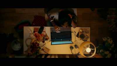 And I do something really drastic,
and I just... - Sweet Bobby: My Catfish Nightmare