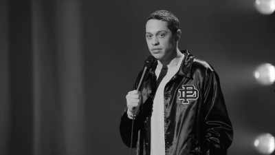 And I don't have a gun, right?
But she doesn't know that, right? - Pete Davidson: Turbo Fonzarelli