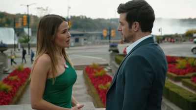 And I don't know
what that means, - Falling in Love in Niagara