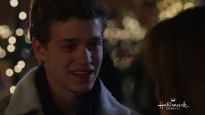 And I feel like here,
you could be. - Sister Swap: A Hometown Holiday