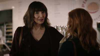 And I feel like she and I
met for a reason, - Zoey's Extraordinary Playlist