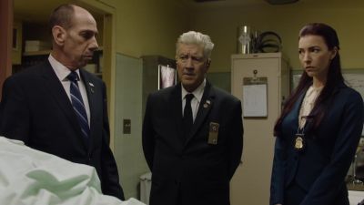 And I found this in his stomach. - Twin Peaks