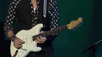 And whenever I get to play
with him it's an experience - Jeff Beck: Still on the Run