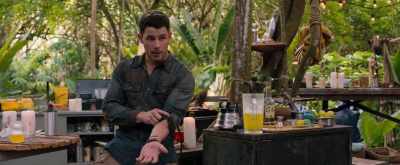 And once I got down
to my last life, - Jumanji: Welcome to the Jungle