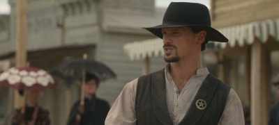 And I have reason
to believe that the murderer - Walker Independence