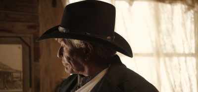And I heard that that
gunfight was in Texas. - A Tale of Two Guns