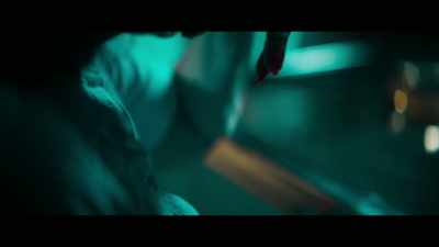 And I... I don't know.
The whole thing is just strange. - The Manhattan Alien Abduction