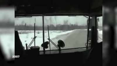 And I jump on a
Greyhound bus to Winnipeg, - The Wrestlers