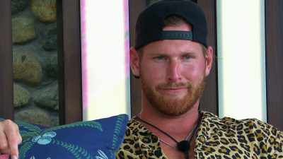 AND I JUST REALLY AM KIND OF
CONFUSED. - Love Island