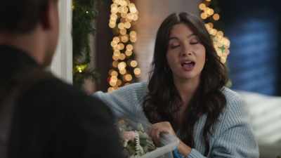 And I just wanna make sure
that everything is done right. - A Christmas Open House