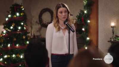 And I just want you to know,
I'm so grateful for that. - Christmas Around the Corner