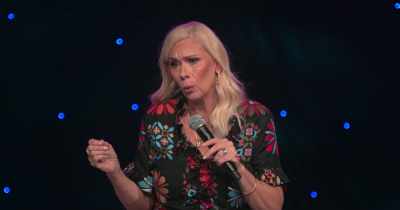 And I know he's cold,
and I feel terrible over it. - Leanne Morgan: I'm Every Woman