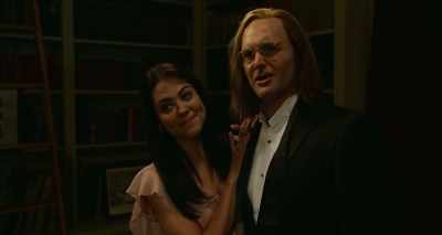 - And I know how you feel about adulation.
- Oh, remind me how I feel? - A Futile and Stupid Gesture