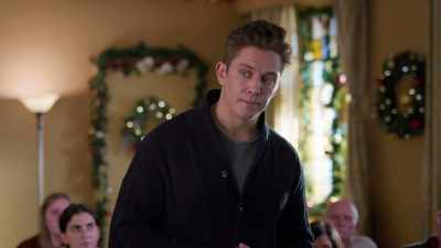 And while I know that
losing the drive-in might be sad - Christmas at the Drive-In