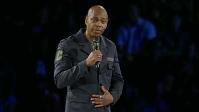 And I looked back at my agents, - Dave Chappelle: The Age of Spin