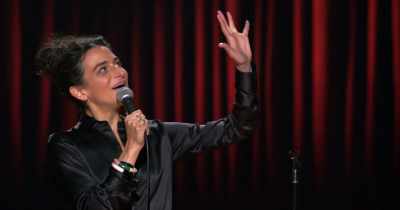 And I looked out the window, - Jenny Slate: Stage Fright