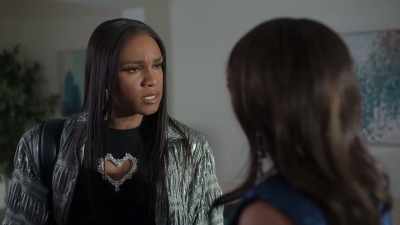 - And I need these
people to go, Monica, - Fighting to Be Me: The Dwen Curry Story