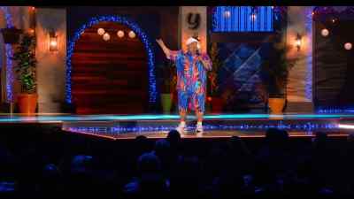 And I picked it up, and I was like, - Gabriel Iglesias: Legend of Fluffy