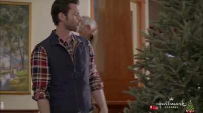 And I promise I will come back
before I leave town, - Christmas Scavenger Hunt