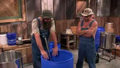 And I put just
a little cold water - Moonshiners: Master Distiller