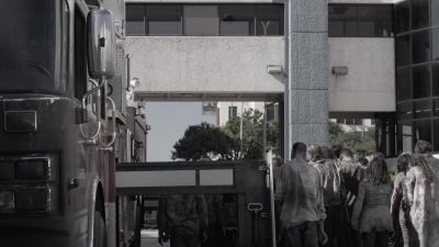 And when I realized
what she was trying to do... - Fear the Walking Dead