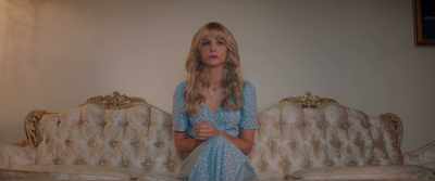 And I remembered something. - Promising Young Woman