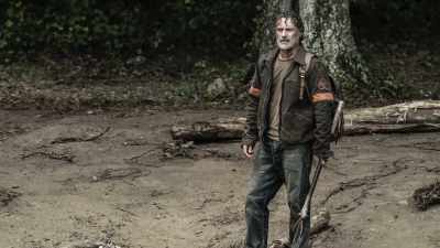 And I said, well, it's--
it's so easy and so effortless - The Walking Dead: The Return