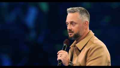 And I see these young people,
and I just think, - Your Friend, Nate Bargatze