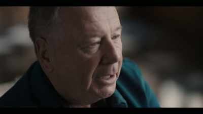 And I was sitting here with this guy
from Brooklyn, this little guy, - Simple Minds: Everything is Possible