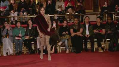 And I was so apologetic to Christian - Introducing, Selma Blair