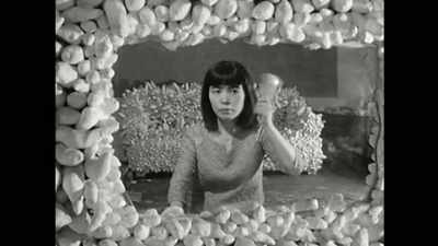 And I suggested to her
that she see a psychiatrist. - Kusama : Infinity