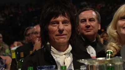 And I tell you, I'm really
honoured to be here - Jeff Beck: Still on the Run