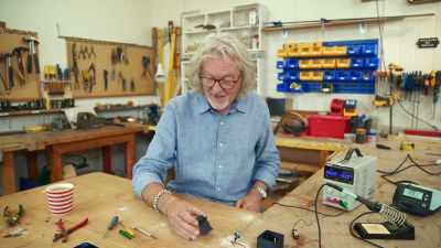 And I thought the indicator
could be some flowers. - James May and the Dull Men