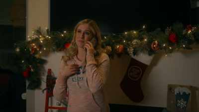 And I told him
that he's amazing, - Christmas at the Holly Hotel