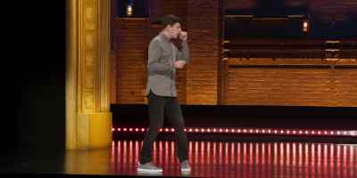And when I turn around,
there's this guy standing there. - Alex Edelman: Just for Us