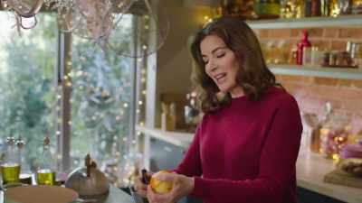 And I use two rather
than one large one - Nigella: At My Table