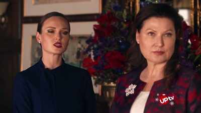 And I want to marry him - Christmas with a Prince: Becoming Royal